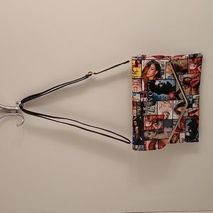 *2/$30 summer clearout* GLOSSY CELEBRITY CLUTCH